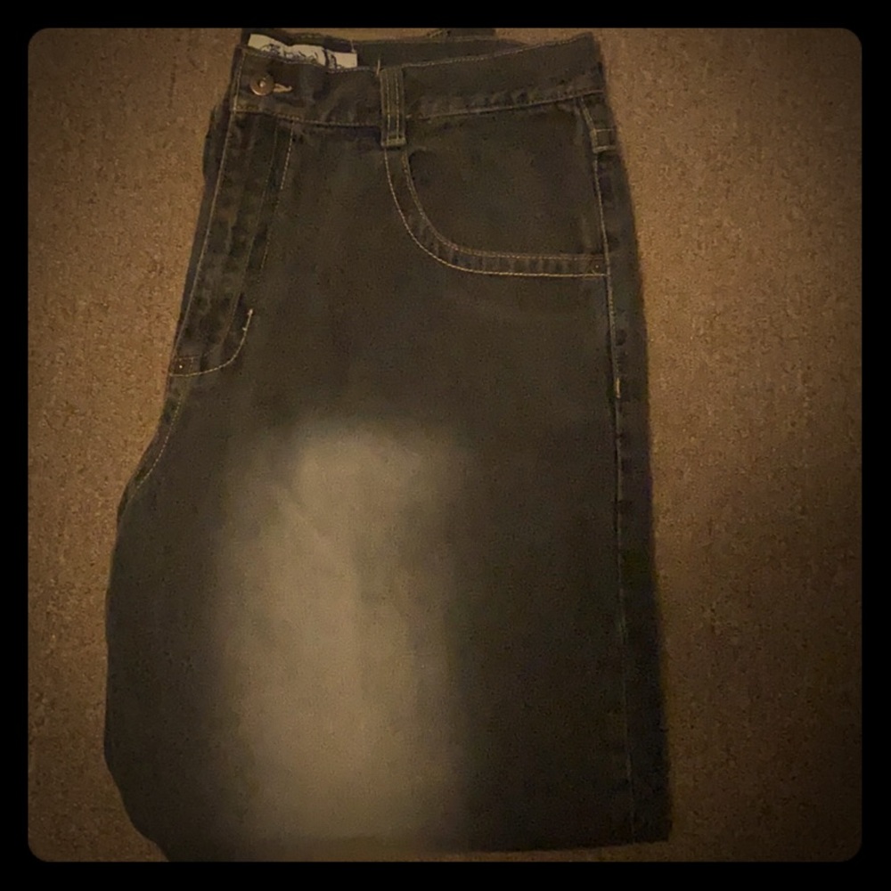 Men’s size 38
